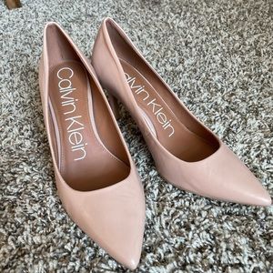 Calvin Klein Gayle Pumps